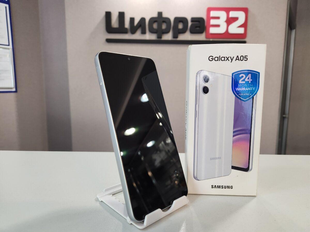Смартфон Samsung Galaxy A05 64 ГБ Смартфон Samsung Galaxy A05 64 ГБ
