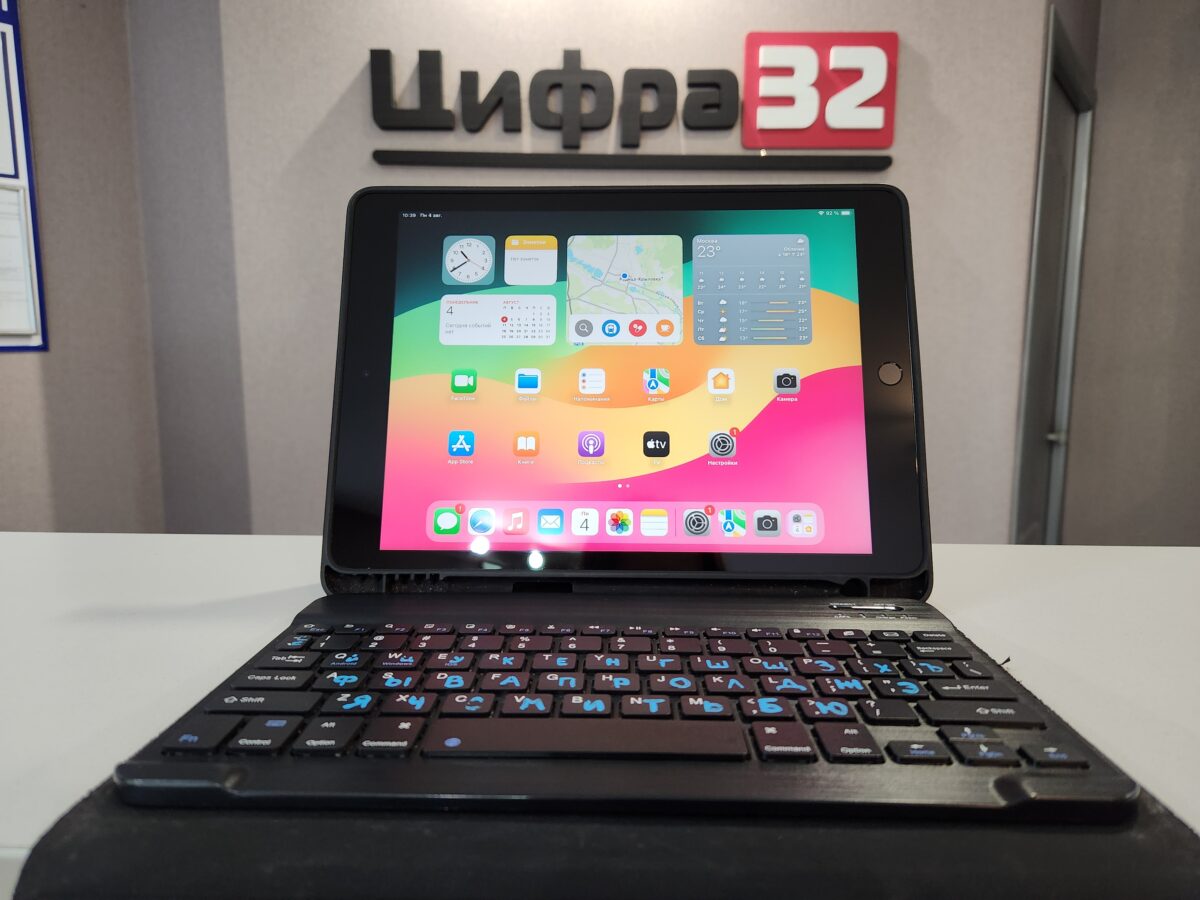 iPad (9th Gen) Wi-Fi 64 iPad (9th Gen) Wi-Fi 64